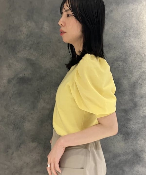 OSUMIさんの「BEAMS WOMEN｜Demi-Luxe BEAMS / パフスリーブ プルオーバー」を使ったコーディネート