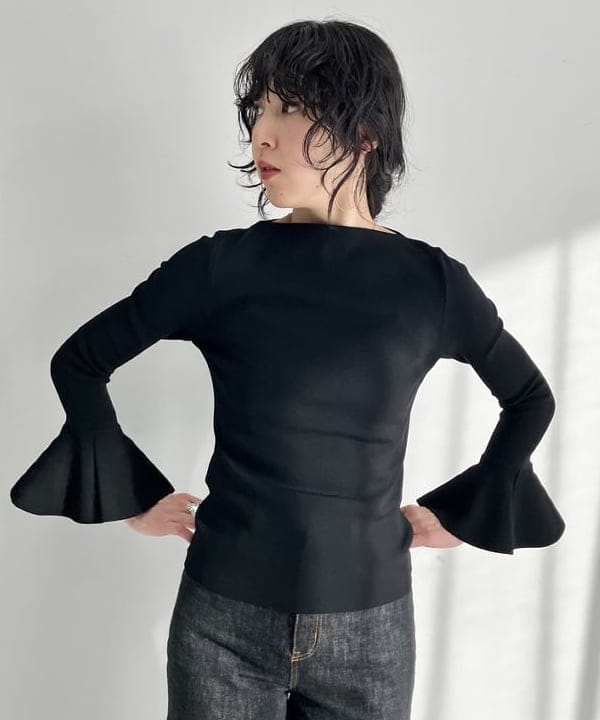 kigoさんの「BEAMS WOMEN｜EFFE BEAMS / フレアカフス プルオーバーニット」を使ったコーディネート