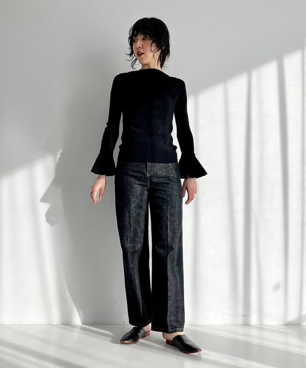 kigoさんの「BEAMS WOMEN｜EFFE BEAMS / フレアカフス プルオーバーニット」を使ったコーディネート