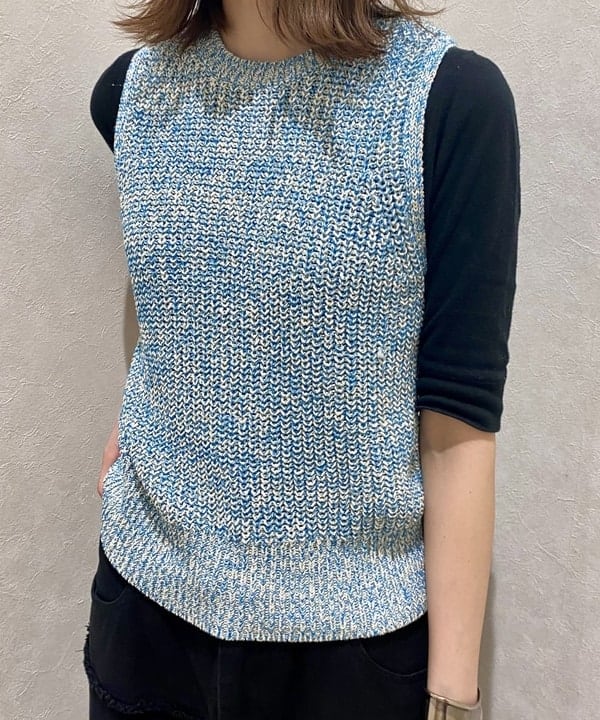 はやしあかねさんの「BEAMS WOMEN｜Ray BEAMS / ミックス バック クロス ベスト」を使ったコーディネート