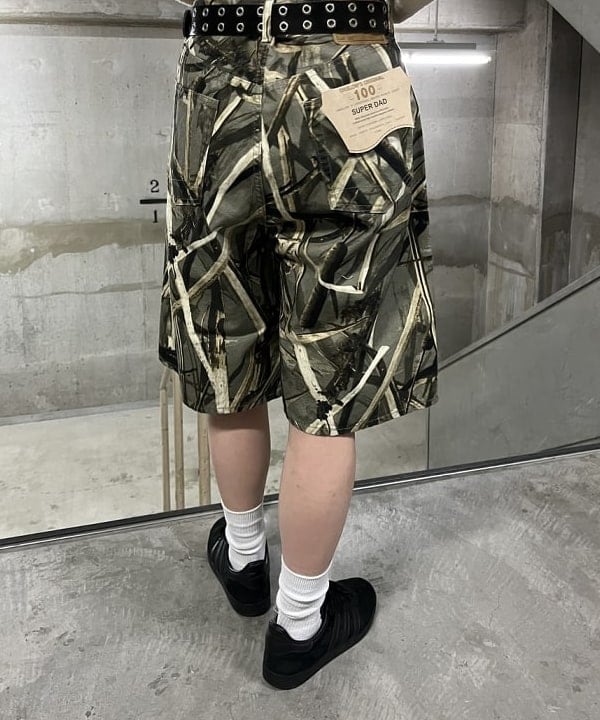 前田 優衣さんの「BEAMS WOMEN｜orSlow × BEAMS / 別注 SUPER DAD’S CAMO SHORTS」を使ったコーディネート