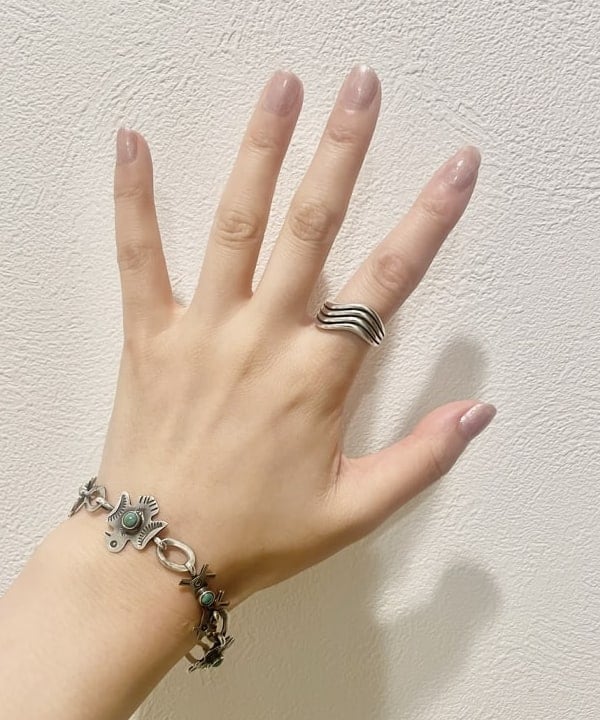 SHINAGAWAさんの「BEAMS WOMEN｜ボーイ ベーシック Tシャツ」を使ったコーディネート