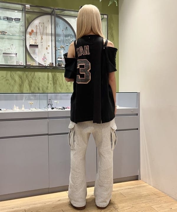 イトウミサキさんの「BEAMS WOMEN｜NOEYEDIA / サングラス "NE-430"」を使ったコーディネート