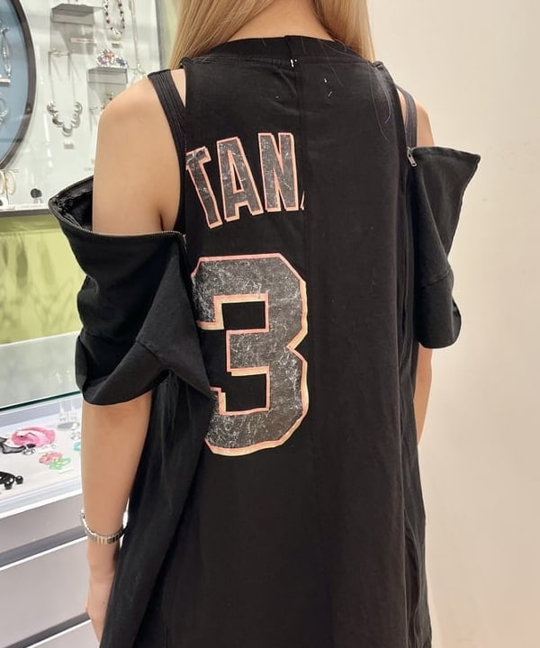 イトウミサキさんの「BEAMS WOMEN｜NOEYEDIA / サングラス "NE-430"」を使ったコーディネート