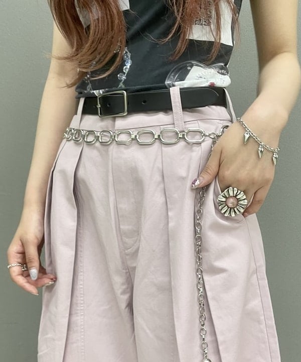 ヒカリさんの「BEAMS WOMEN｜Ray BEAMS / 25mm レザー ベルト」を使ったコーディネート