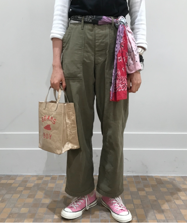 MAYURIさんの「BEAMS WOMEN｜BEAMS BOY / BBロゴ ショップバック」を使ったコーディネート