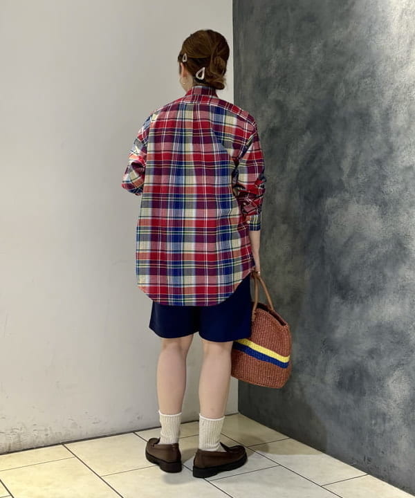 吉野 多恵さんの「BEAMS WOMEN｜FRUIT OF THE LOOM × BEAMS BOY / 2PACK TEE」を使ったコーディネート