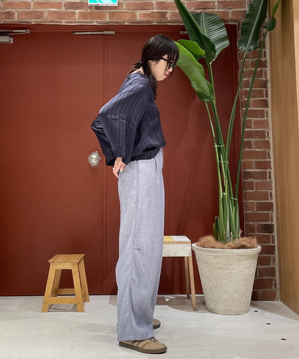 サカサイスズカさんの「BEAMS WOMEN｜maturely / Lace Satin Layered Tank Top」を使ったコーディネート