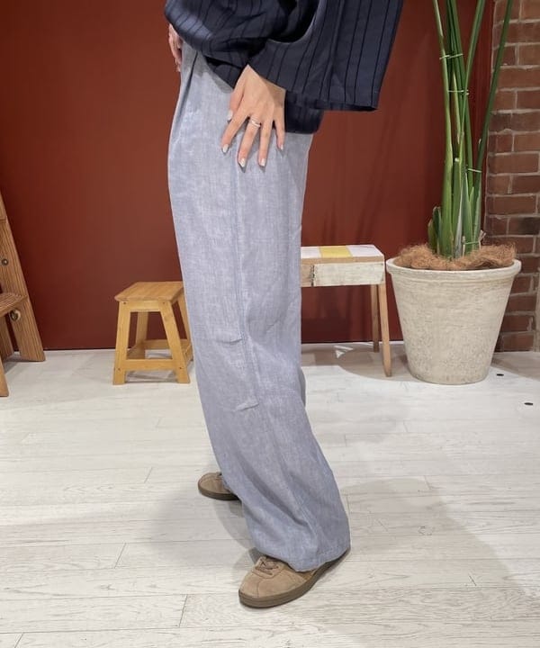 サカサイスズカさんの「BEAMS WOMEN｜maturely / Lace Satin Layered Tank Top」を使ったコーディネート