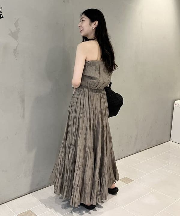 坂本 涼花さんの「BEAMS WOMEN｜Demi-Luxe BEAMS / ウエーブ ワイド バングル」を使ったコーディネート