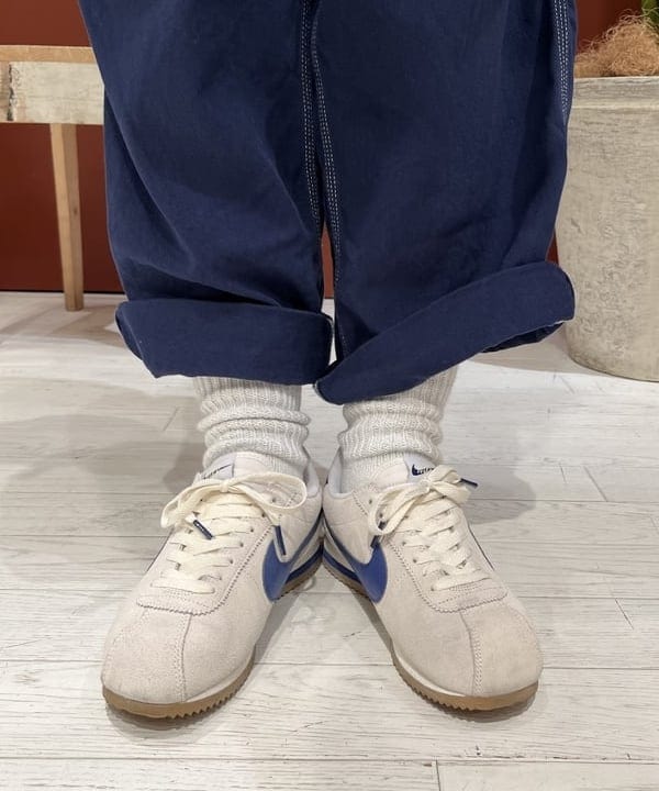 クロサワさんの「BEAMS WOMEN｜BRIEFING &times; BEAMS BOY / 別注 ヘルメット バッグ」を使ったコーディネート