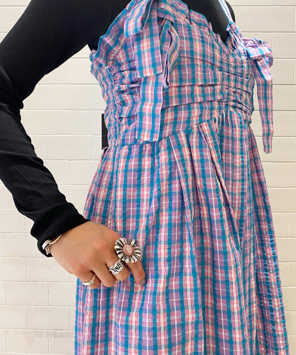 りかちょび/岸本梨佳さんの「BEAMS WOMEN｜テレコ リブ クルーネック トップス」を使ったコーディネート