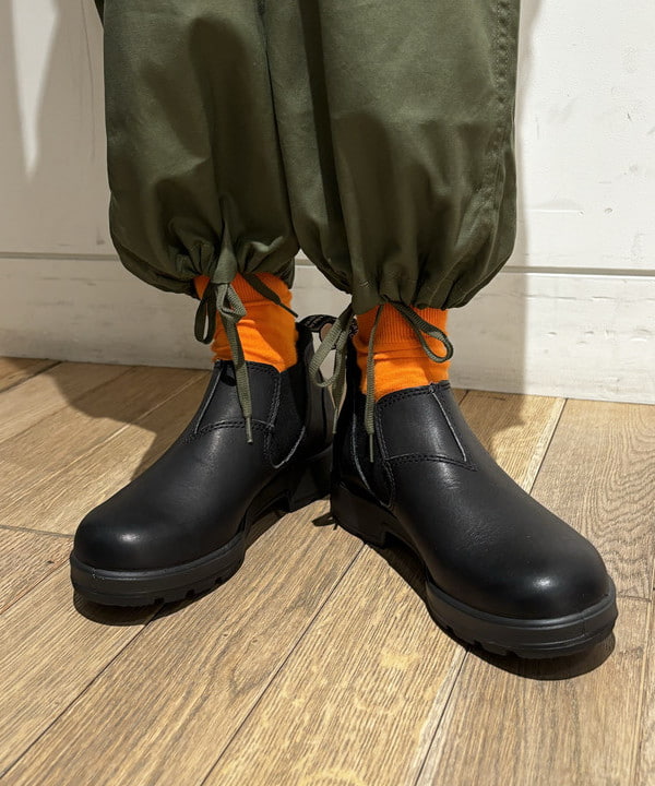 おはぎ(萩原)さんの「BEAMS WOMEN｜ラインロゴ ショートスリーブ Tシャツ」を使ったコーディネート