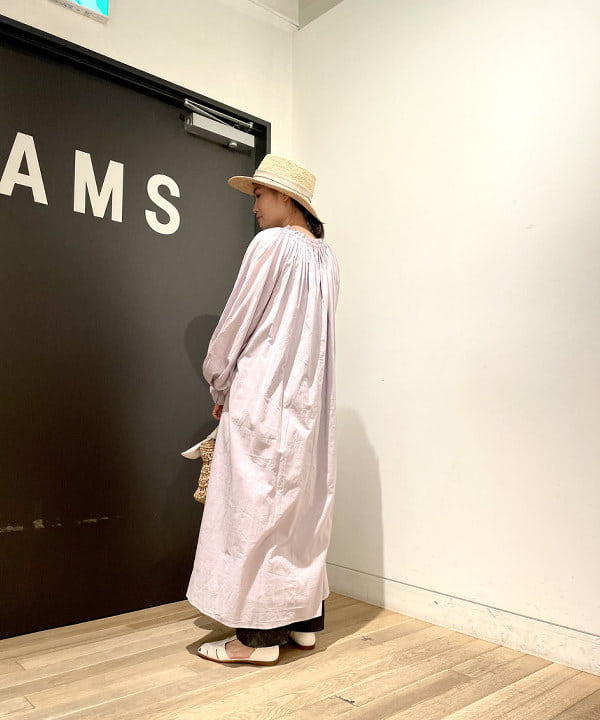 鈴木 亜美さんの「BEAMS WOMEN｜」を使ったコーディネート