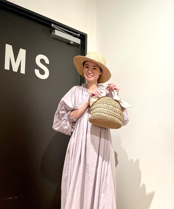 鈴木 亜美さんの「BEAMS WOMEN｜」を使ったコーディネート