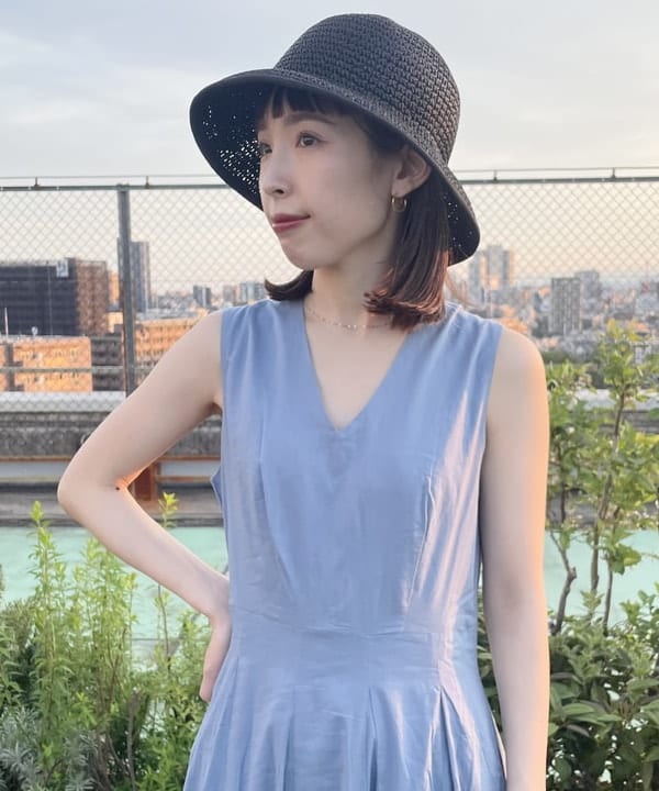 makita mikaさんの「BEAMS WOMEN｜【別注】MARIHA / 彗星 ソリッド ワンピース」を使ったコーディネート
