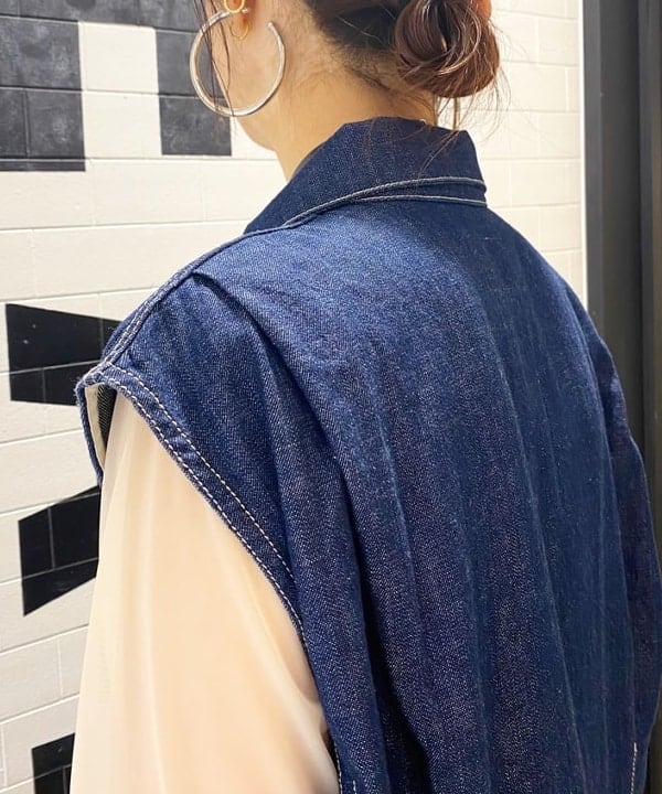 りかちょび/岸本梨佳さんの「BEAMS WOMEN｜Otro Accesorio / フラワー リング」を使ったコーディネート