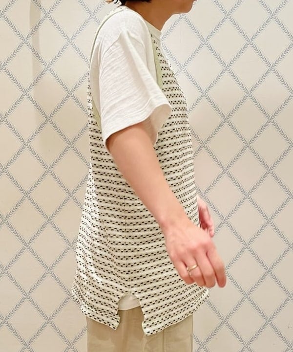 つぼさんの「BEAMS WOMEN｜WAREHOUSE & CO. / 別注 ステンシル13 Tシャツ」を使ったコーディネート