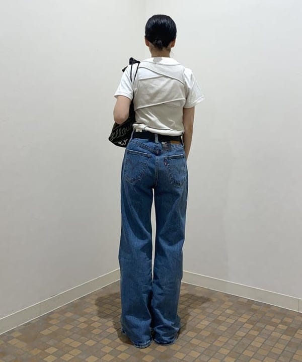 吉田 花さんの「BEAMS WOMEN｜AK+1 / ベーシック Tシャツ」を使ったコーディネート
