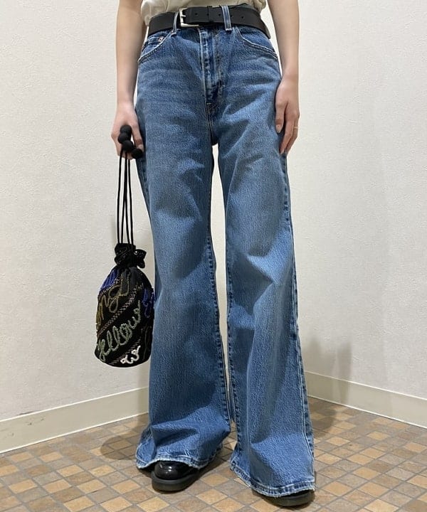 吉田 花さんの「BEAMS WOMEN｜AK+1 / ベーシック Tシャツ」を使ったコーディネート