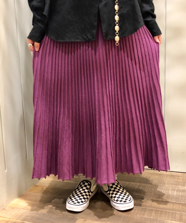 シロヤマさんの「BEAMS WOMEN｜VANS / SLIP ON」を使ったコーディネート