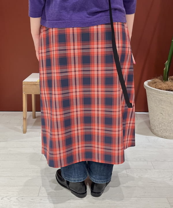 エノモト アミさんの「BEAMS WOMEN｜ボーイ ベーシック Tシャツ」を使ったコーディネート
