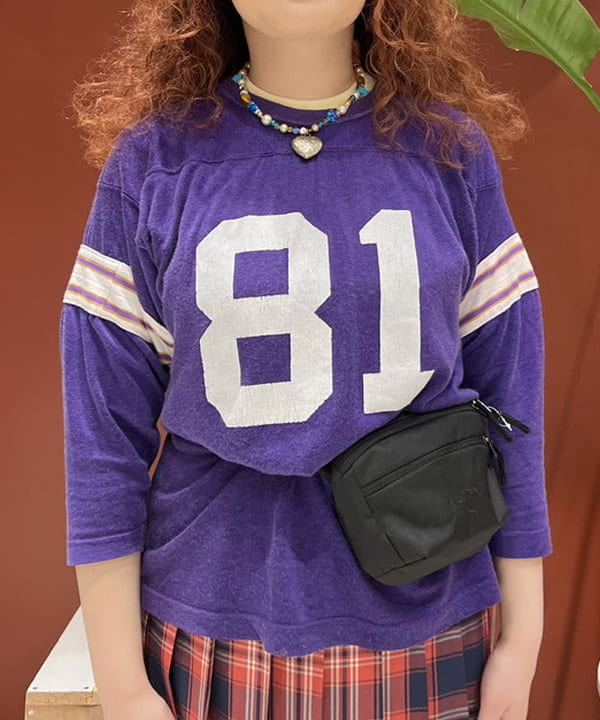 エノモト アミさんの「BEAMS WOMEN｜ボーイ ベーシック Tシャツ」を使ったコーディネート
