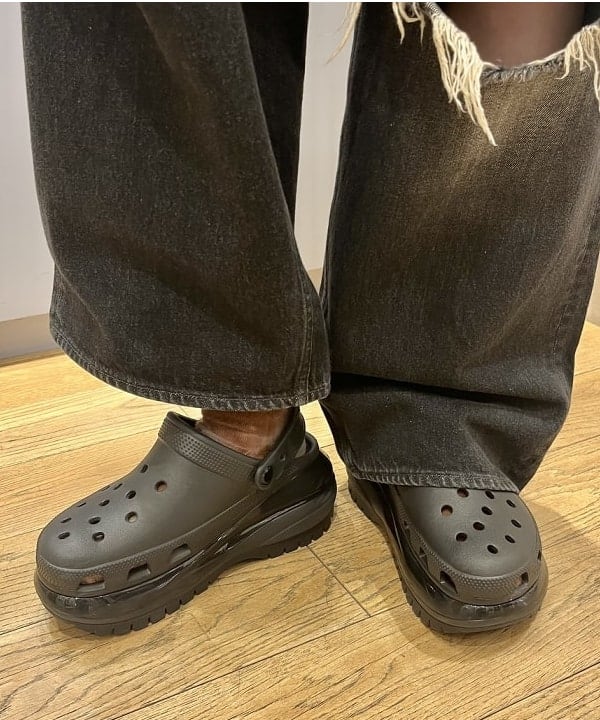 イトウミサキさんの「BEAMS WOMEN｜BEAMS BOY / SILVER925 0.8mm リング」を使ったコーディネート