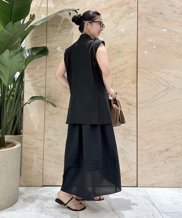 佐藤 美樹さんの「BEAMS WOMEN｜LAOCOONTE / CRISTEL Sofia サンダル」を使ったコーディネート