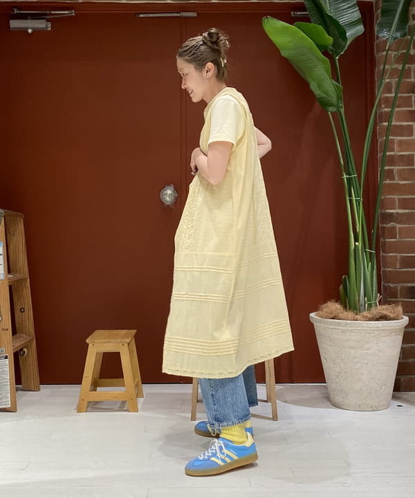 優意さんの「BEAMS WOMEN｜BEAMS BOY / ヴィンテージ レース ピンタック ノースリーブ」を使ったコーディネート