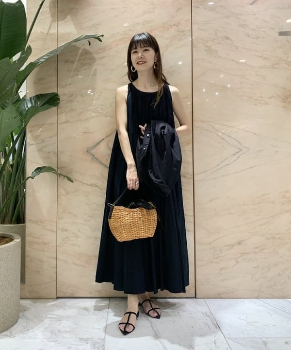 AONO SHIKAMAさんの「BEAMS WOMEN｜Demi-Luxe BEAMS /  KHADI オーバーシャツ」を使ったコーディネート