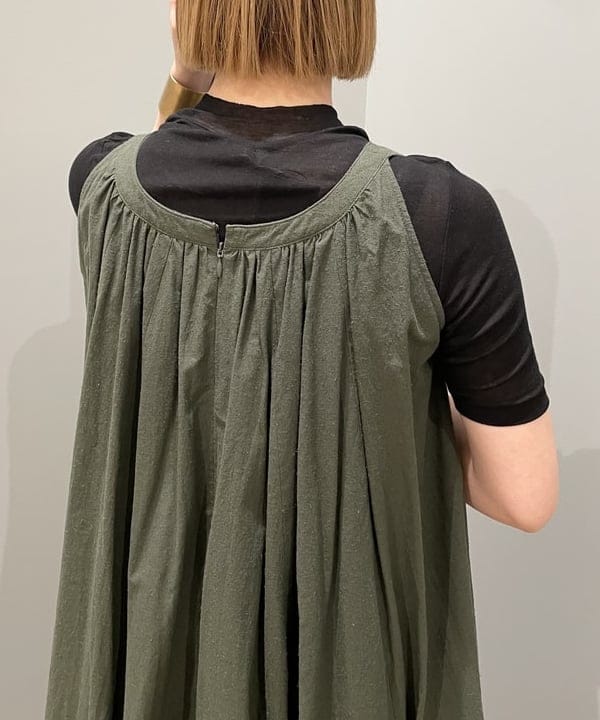 多田 日奈子さんの「BEAMS WOMEN｜ポインテッド ヌードサンダル .M」を使ったコーディネート