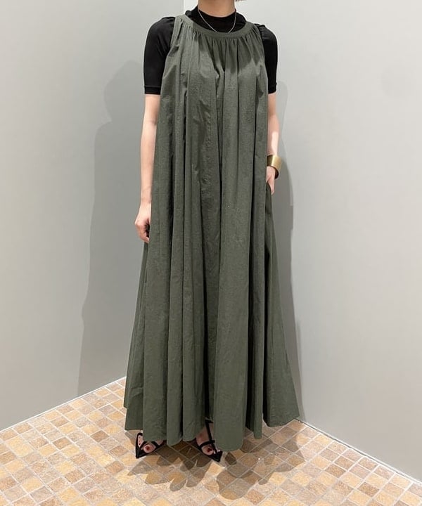 多田 日奈子さんの「BEAMS WOMEN｜ポインテッド ヌードサンダル .M」を使ったコーディネート