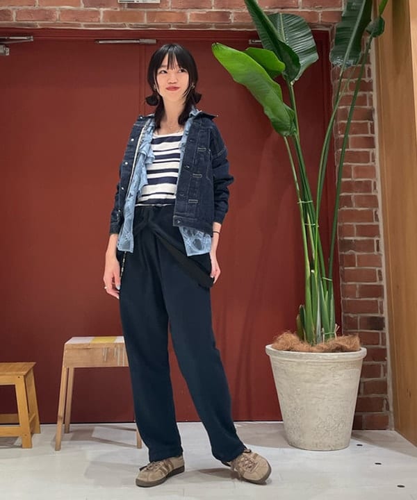 サカサイスズカさんの「BEAMS WOMEN｜maturely / Lace Ruffle Blouse」を使ったコーディネート