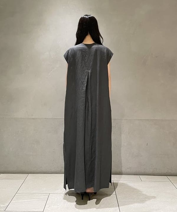 高木 菜央さんの「BEAMS WOMEN｜ヘルシー ニットキャミソール .M」を使ったコーディネート