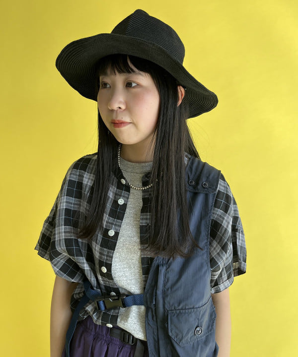 ミナミマリコさんの「BEAMS WOMEN｜WAREHOUSE & CO. / 別注 ステンシル13 Tシャツ」を使ったコーディネート