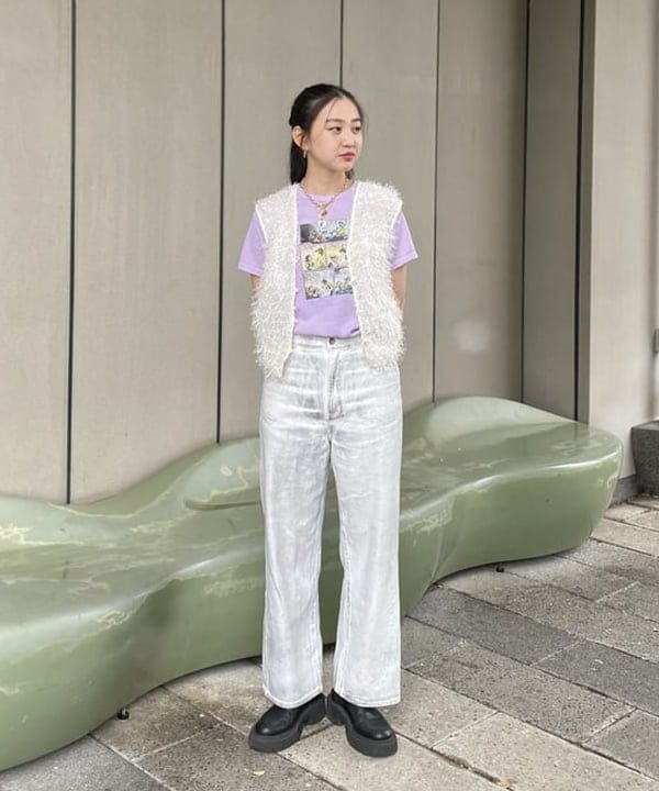 ayaさんの「BEAMS WOMEN｜箔プリント デニムパンツ」を使ったコーディネート