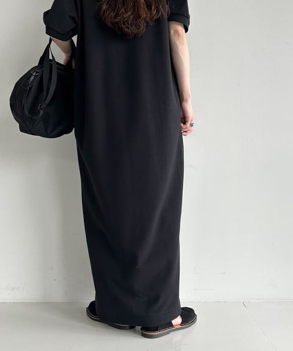 清水 彩乃さんの「BEAMS WOMEN｜BRIEFING &times; BEAMS BOY / 別注 ヘルメット バッグ」を使ったコーディネート