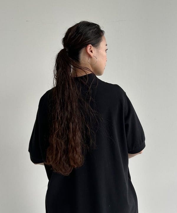 清水 彩乃さんの「BEAMS WOMEN｜BRIEFING &times; BEAMS BOY / 別注 ヘルメット バッグ」を使ったコーディネート