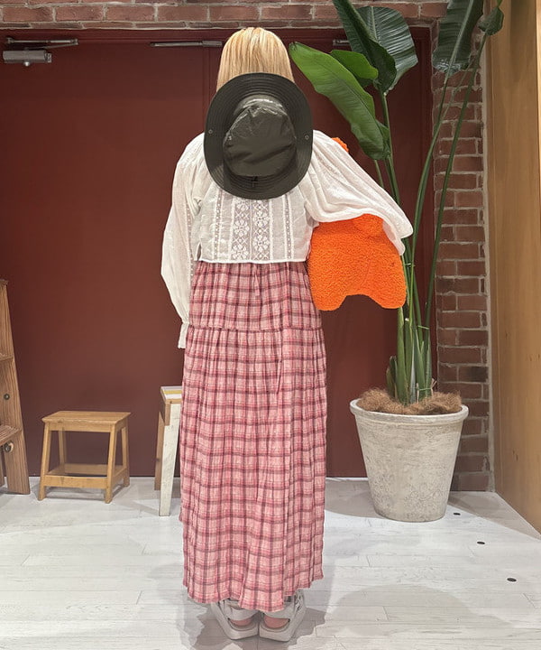 ここあさんの「BEAMS WOMEN｜MBT / KISUMU CLASSIC」を使ったコーディネート