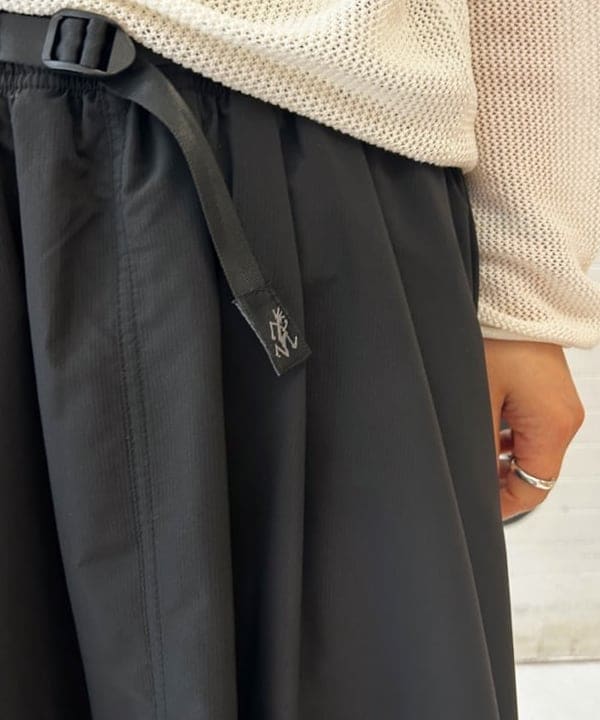 川口 恵さんの「BEAMS WOMEN｜STANDARD SUPPLY × bPr BEAMS / 別注 スリング パース」を使ったコーディネート