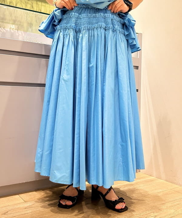 オカベ　アヤカさんの「BEAMS WOMEN｜Ray BEAMS /?リボン ミュール」を使ったコーディネート