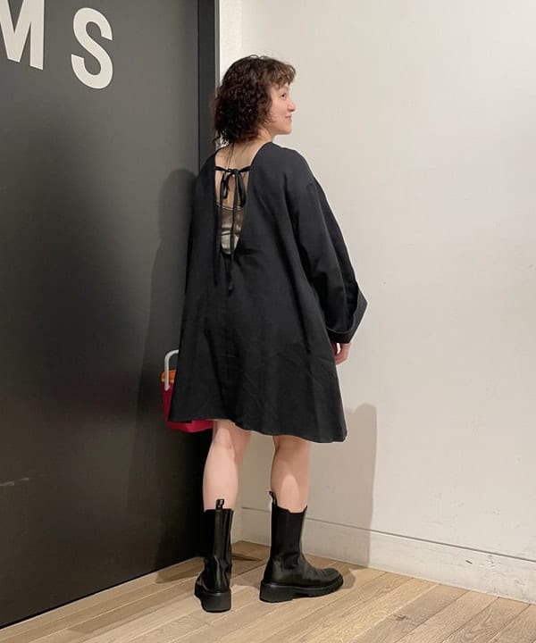 IZUMI MAYUMIさんの「BEAMS WOMEN｜」を使ったコーディネート