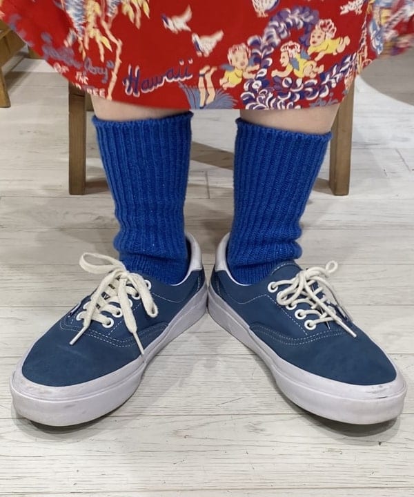 優意さんの「BEAMS WOMEN｜BEAMS BOY / ラメ リブ クルー ソックス NEW」を使ったコーディネート