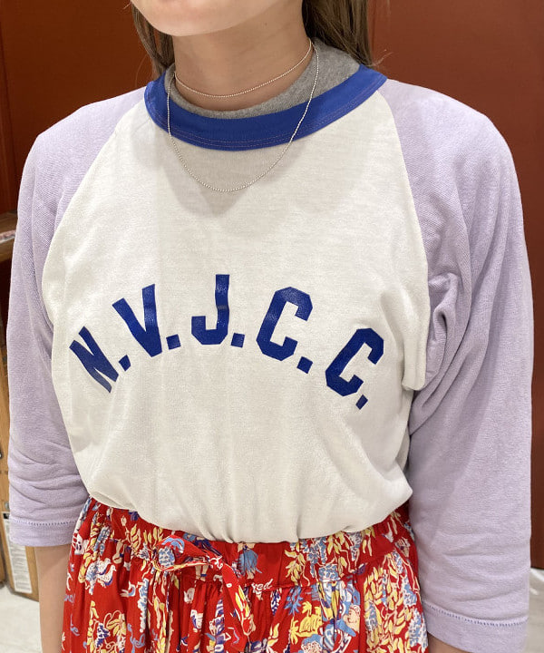 優意さんの「BEAMS WOMEN｜BEAMS BOY / ラメ リブ クルー ソックス NEW」を使ったコーディネート