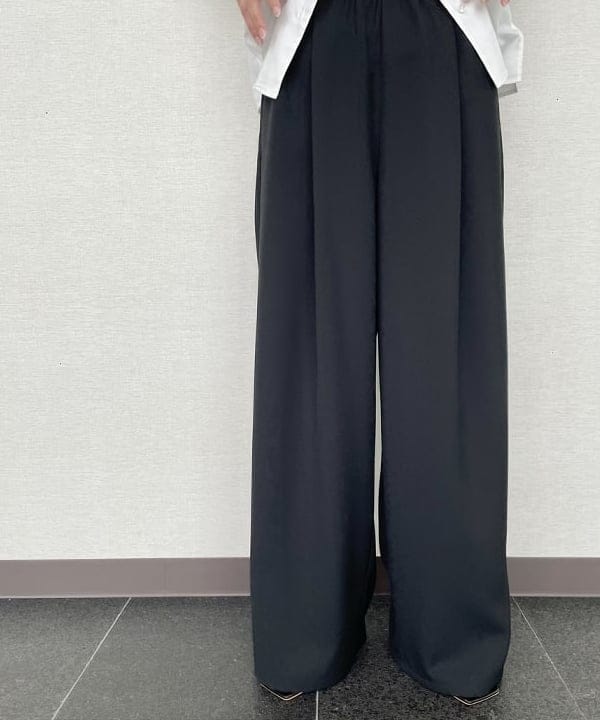 住吉　明佳さんの「BEAMS WOMEN｜Demi-Luxe BEAMS / 開襟 デザインシャツ」を使ったコーディネート