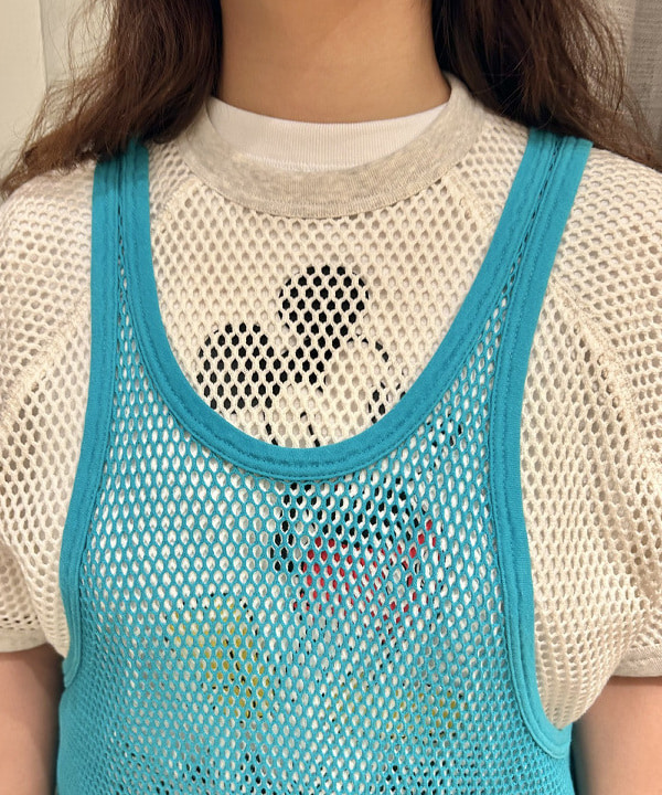 おとむさんの「BEAMS WOMEN｜BEAMS BOY / BBロゴ ショップバック」を使ったコーディネート