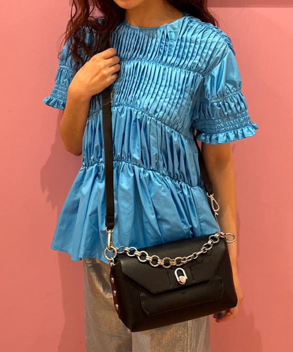 佐々木 南美さんの「BEAMS WOMEN｜Ray BEAMS / ダブル ベルト サンダル」を使ったコーディネート