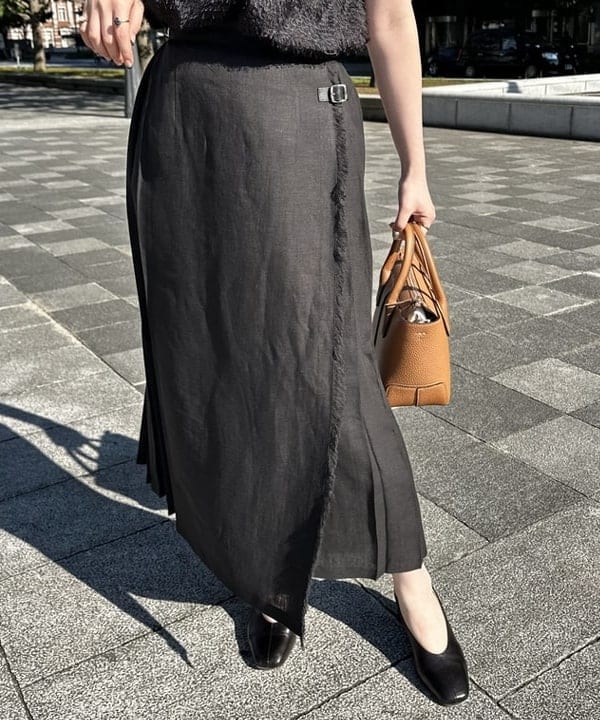 大浦 栞さんの「BEAMS WOMEN｜」を使ったコーディネート