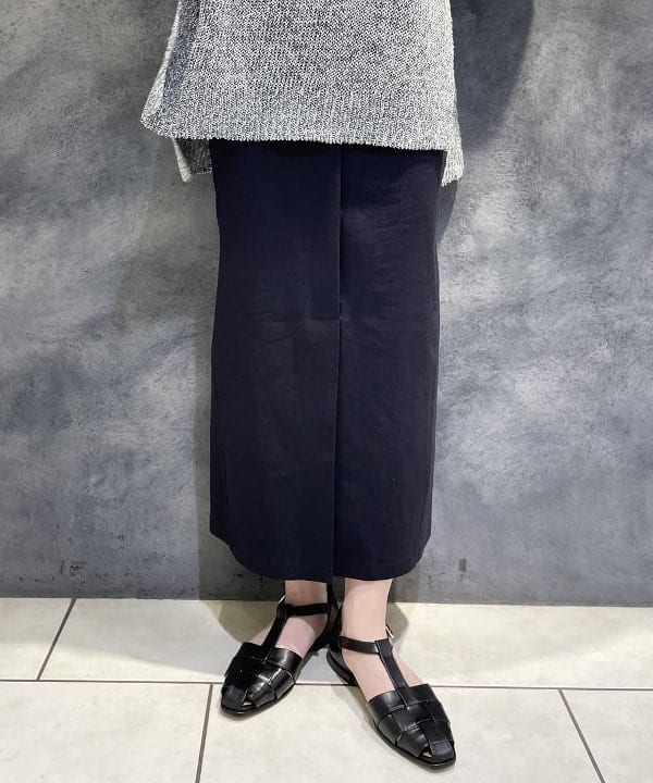 高木 菜央さんの「BEAMS WOMEN｜VIOLAd’ORO / SANDRO ラフィア 2WAY トートバッグ」を使ったコーディネート